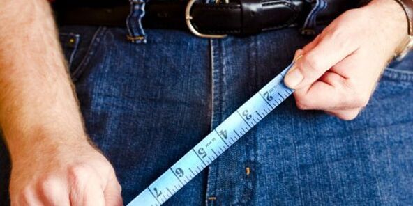 jak a čím můžete zvětšit velikost svého penisu